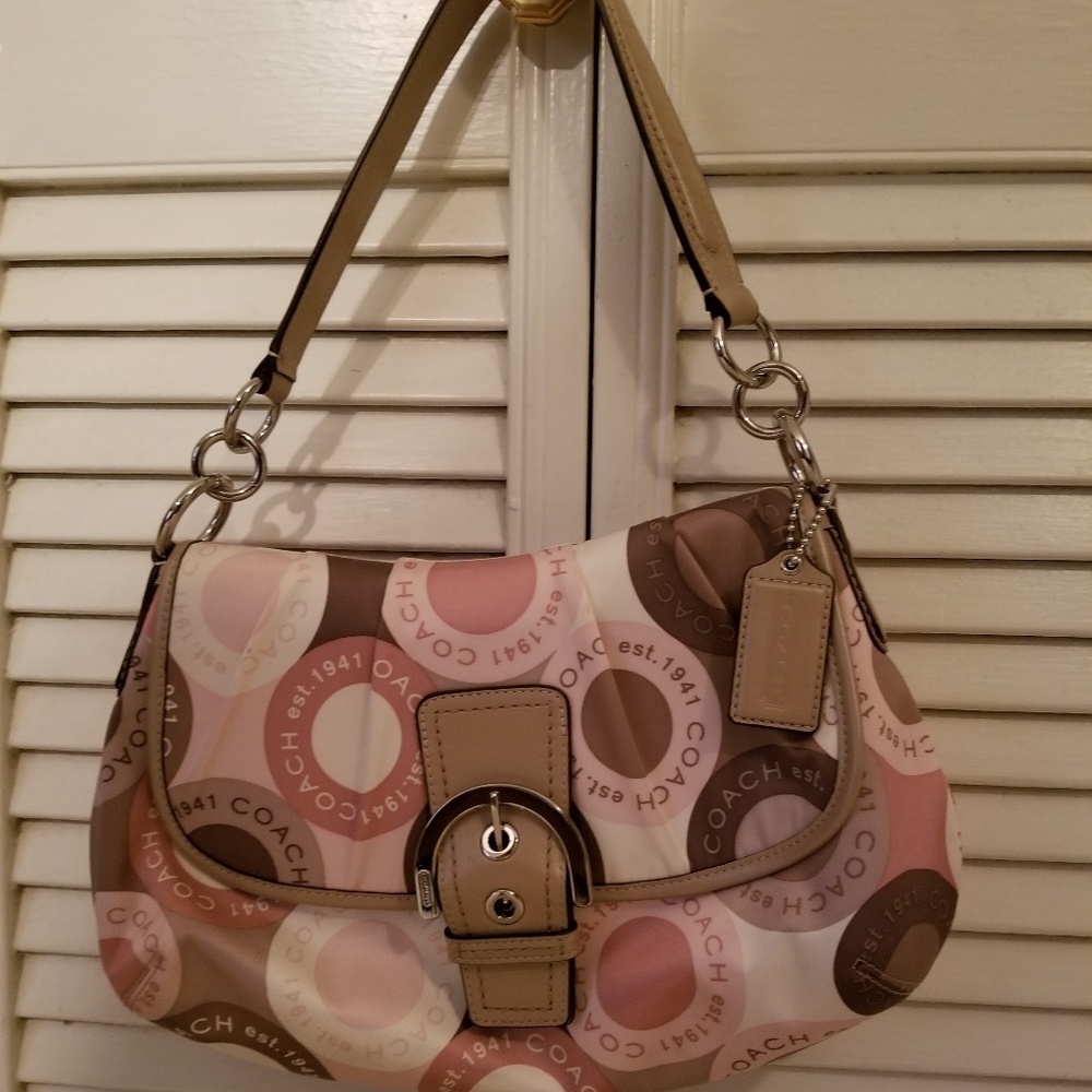 Authentic Coach shoulder bag